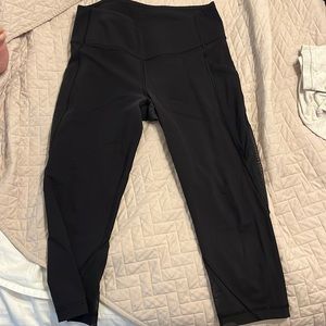 Black lululemon leggings